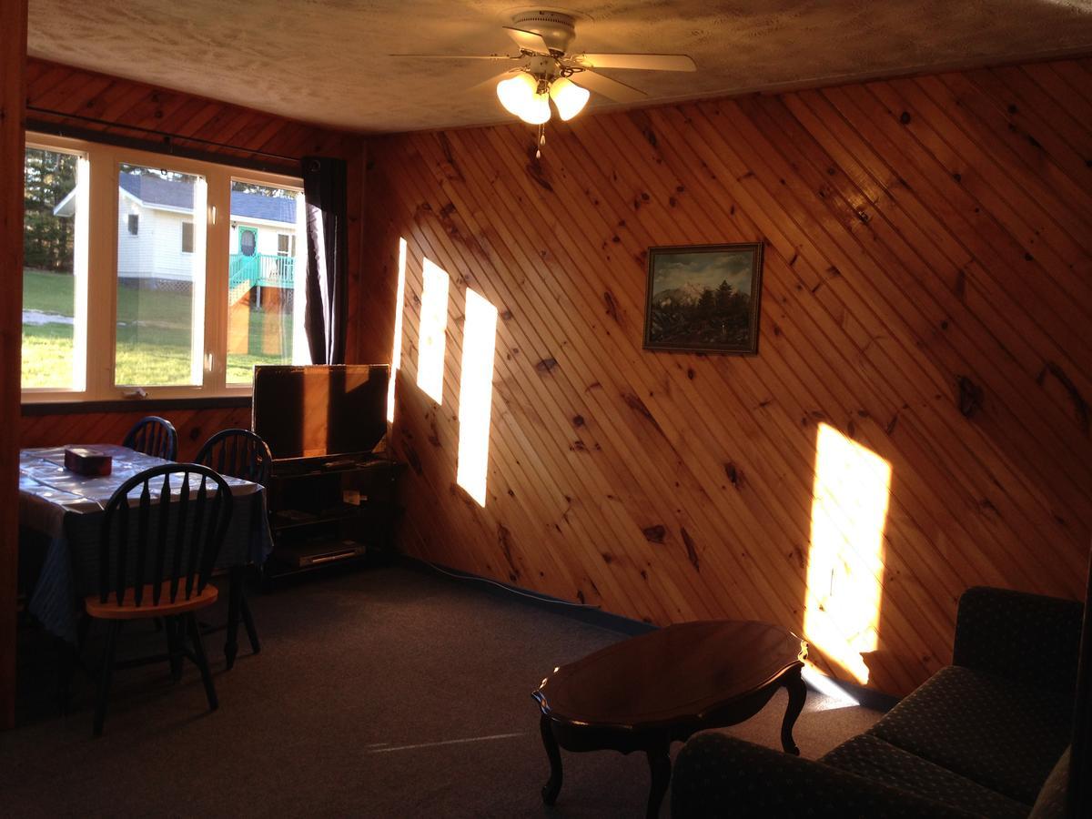Bubbling Brook Cottages 캐번디시 외부 사진