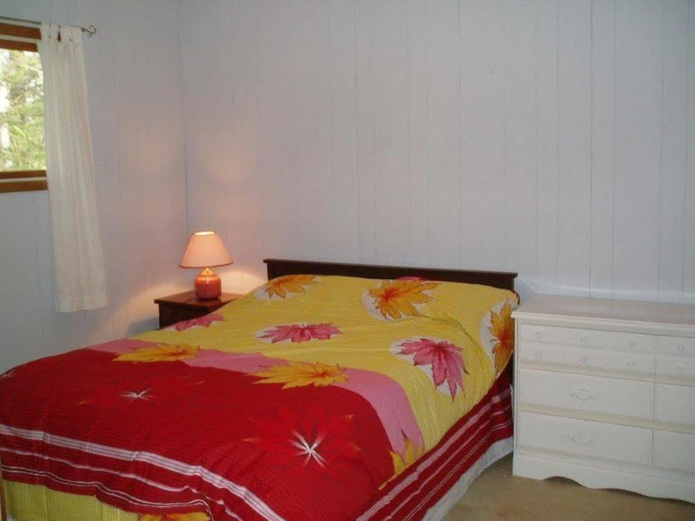 Bubbling Brook Cottages 캐번디시 외부 사진