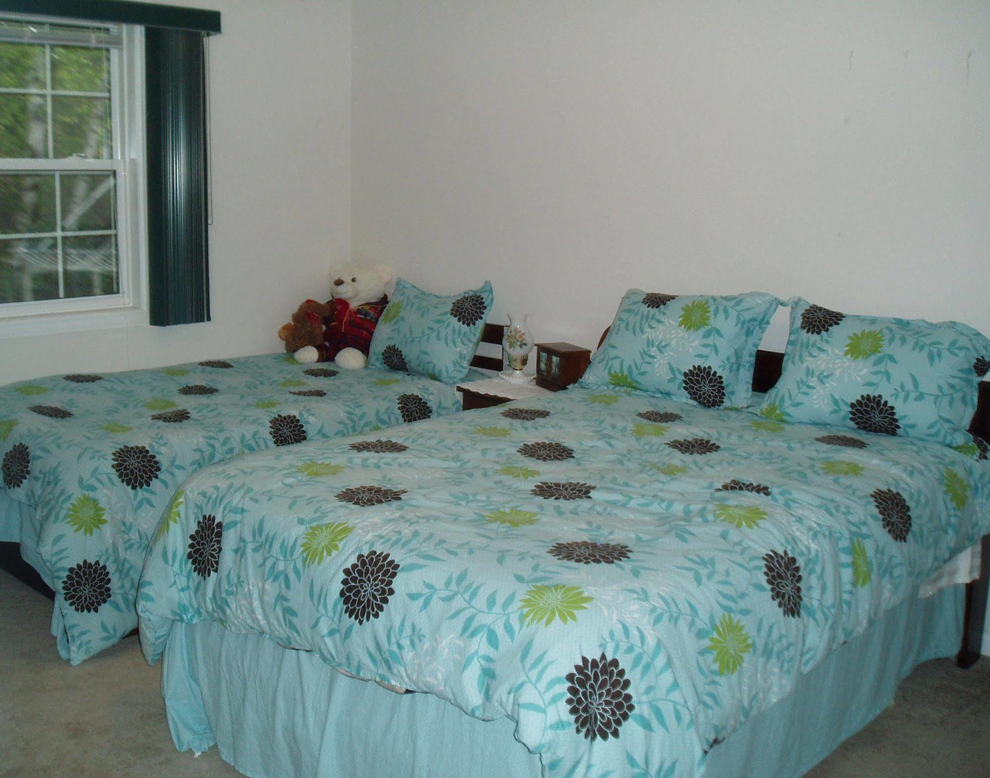 Bubbling Brook Cottages 캐번디시 외부 사진